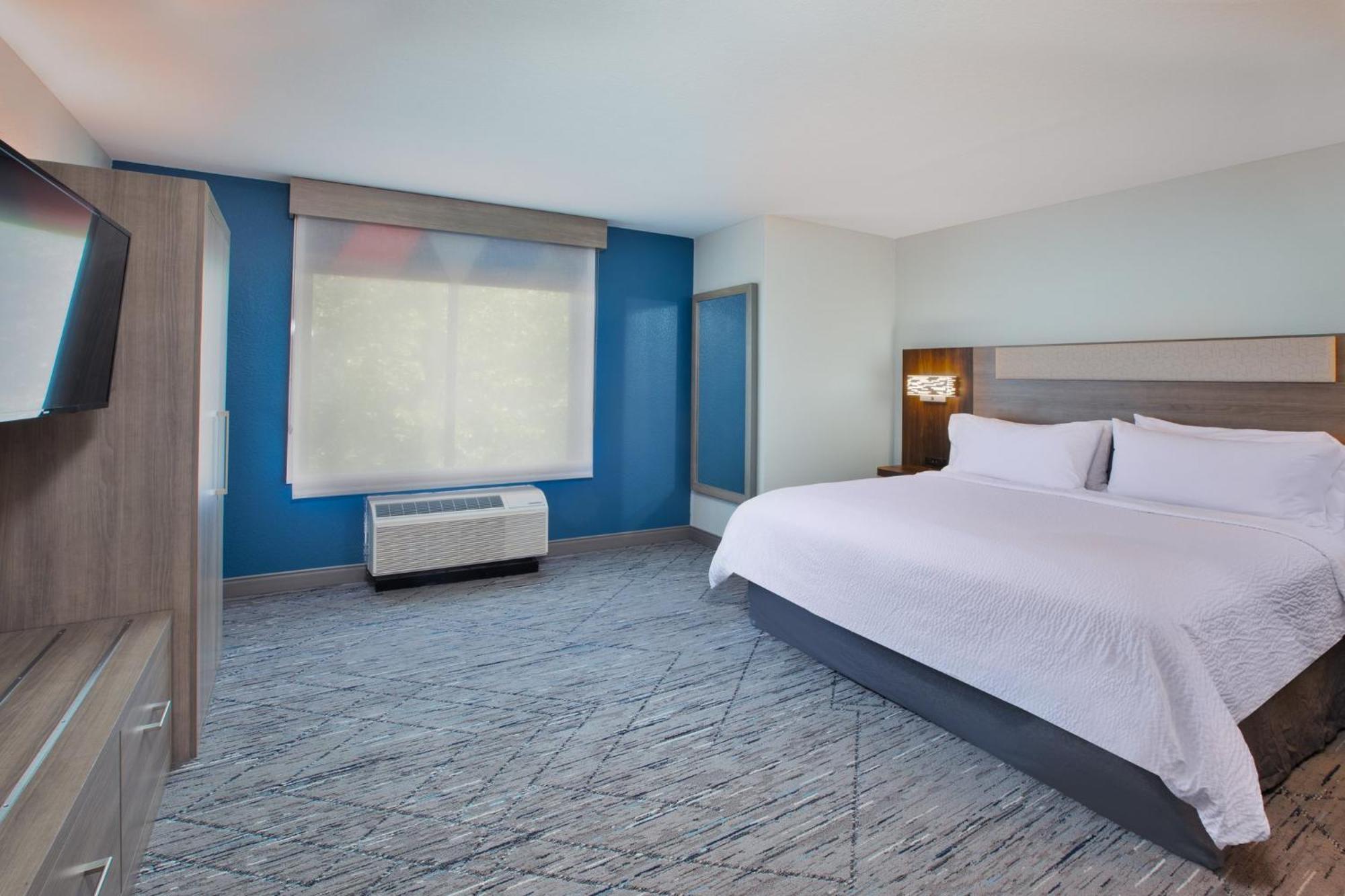 Holiday Inn Express & Suites Buffalo, An Ihg Hotel Екстериор снимка
