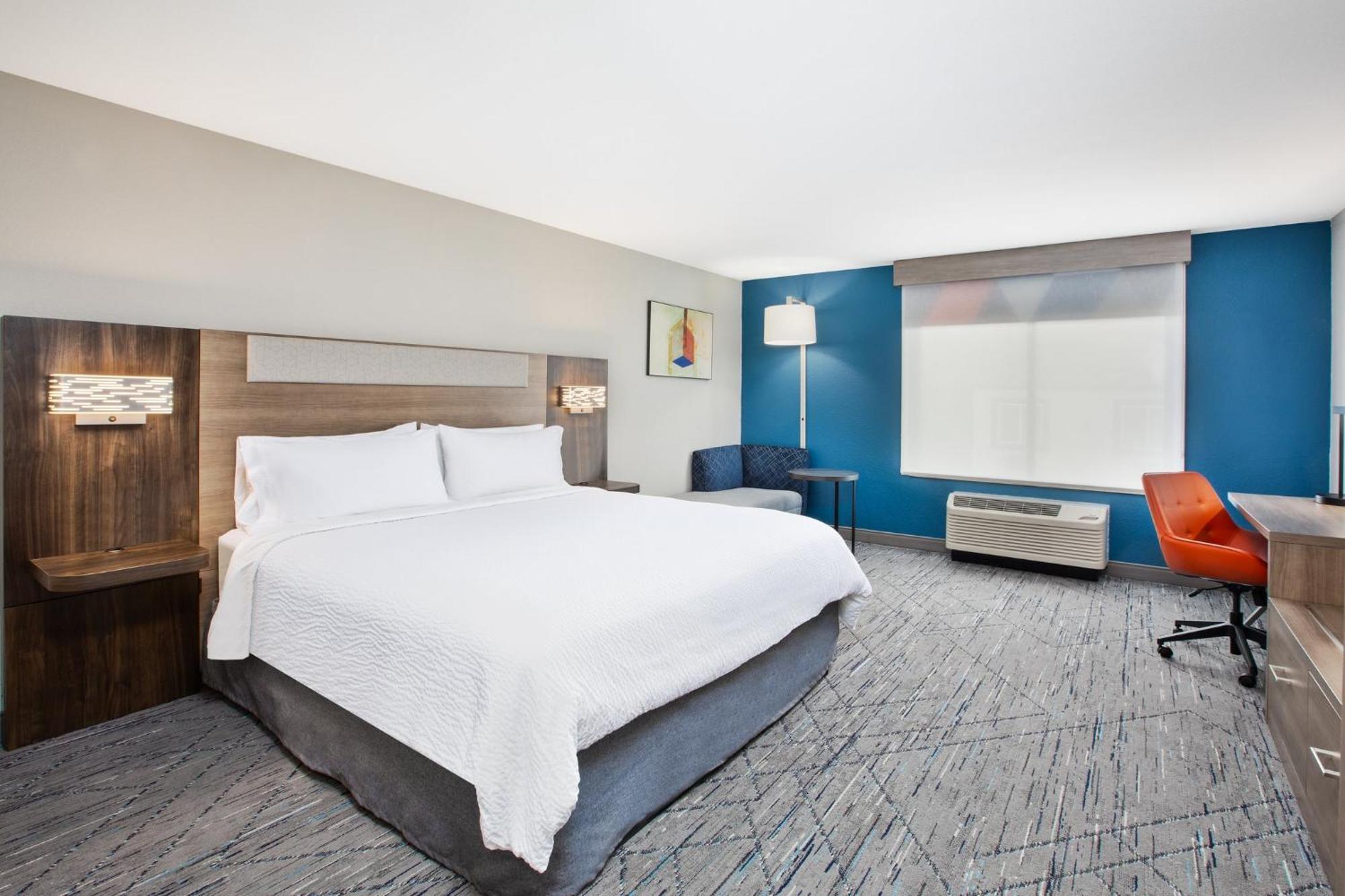 Holiday Inn Express & Suites Buffalo, An Ihg Hotel Екстериор снимка