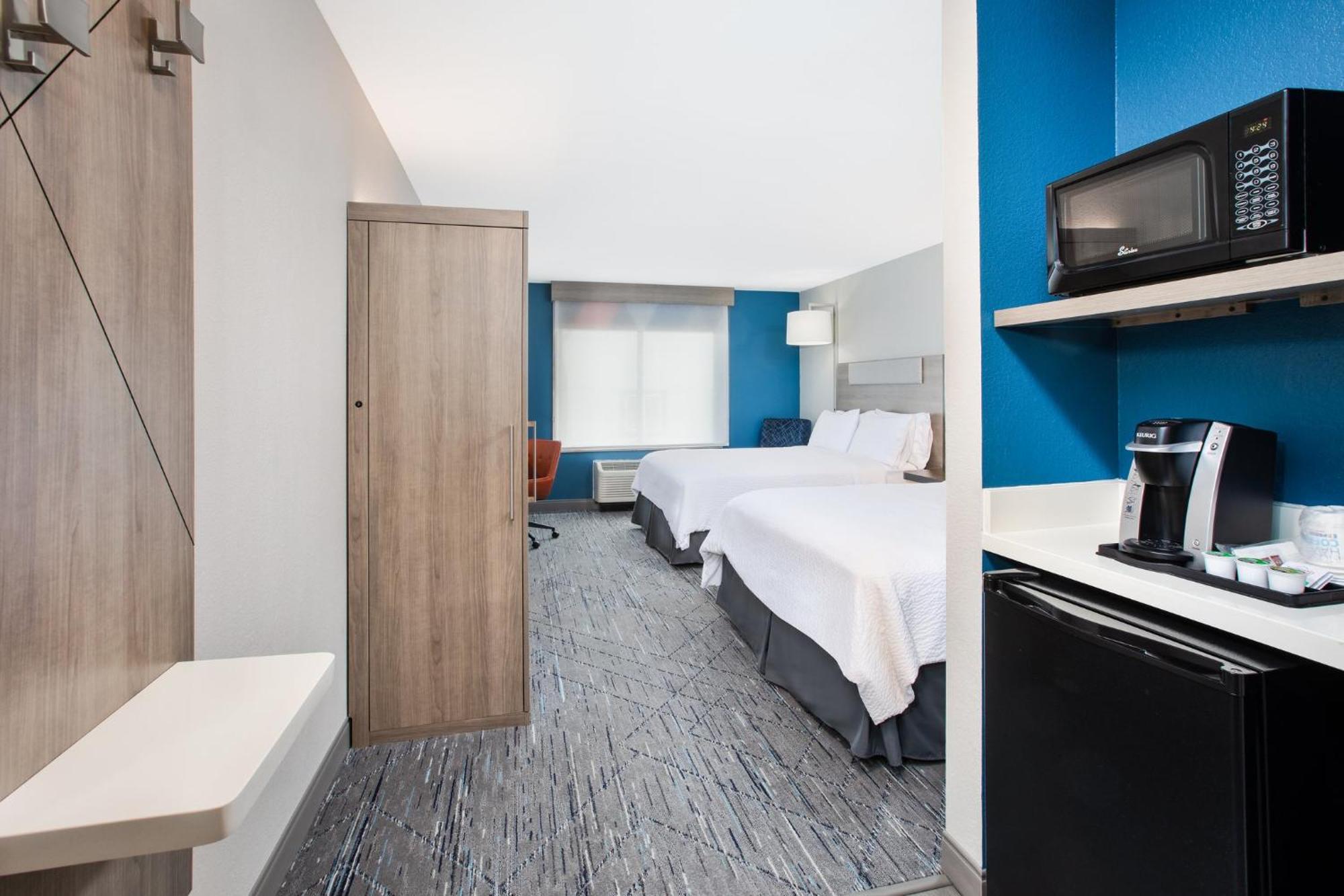 Holiday Inn Express & Suites Buffalo, An Ihg Hotel Екстериор снимка