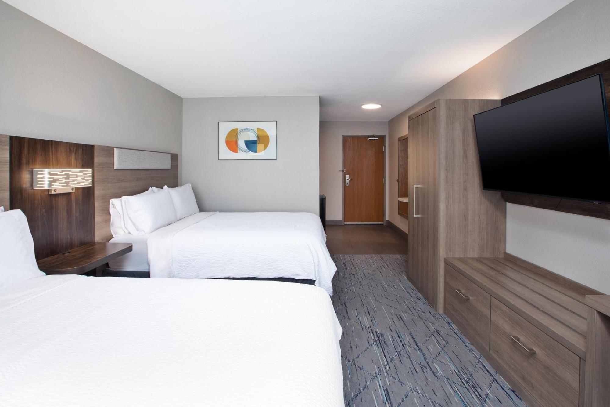 Holiday Inn Express & Suites Buffalo, An Ihg Hotel Екстериор снимка